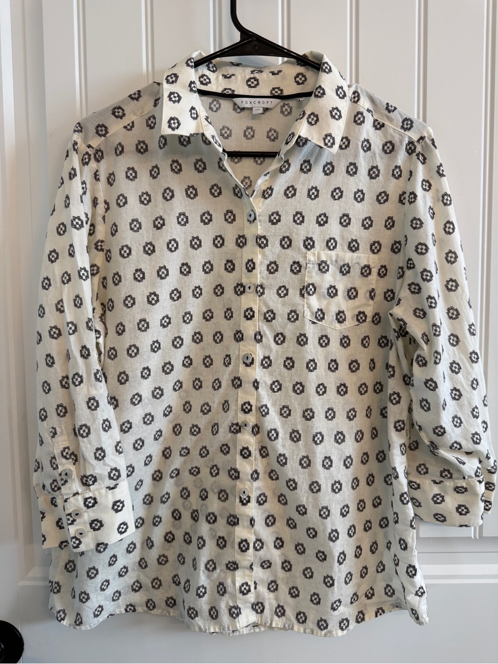 FOXCROFT Women's White Geometric Print Button Down Blouse size 14P.
